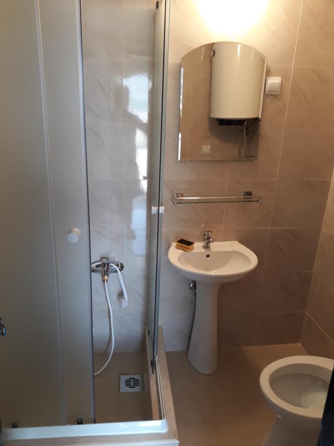 Guest House Sandra Котор Екстер'єр фото