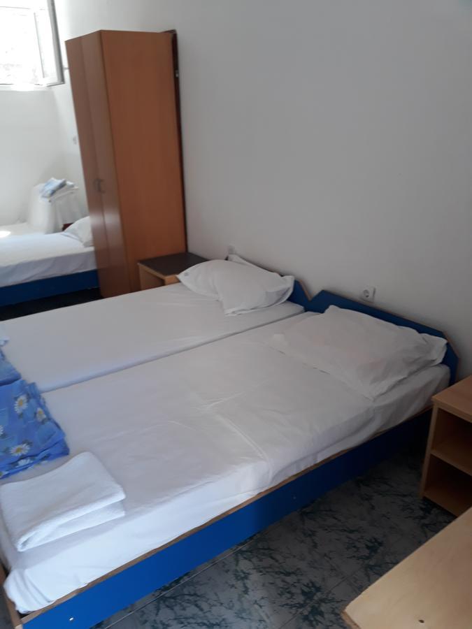 Guest House Sandra Котор Екстер'єр фото